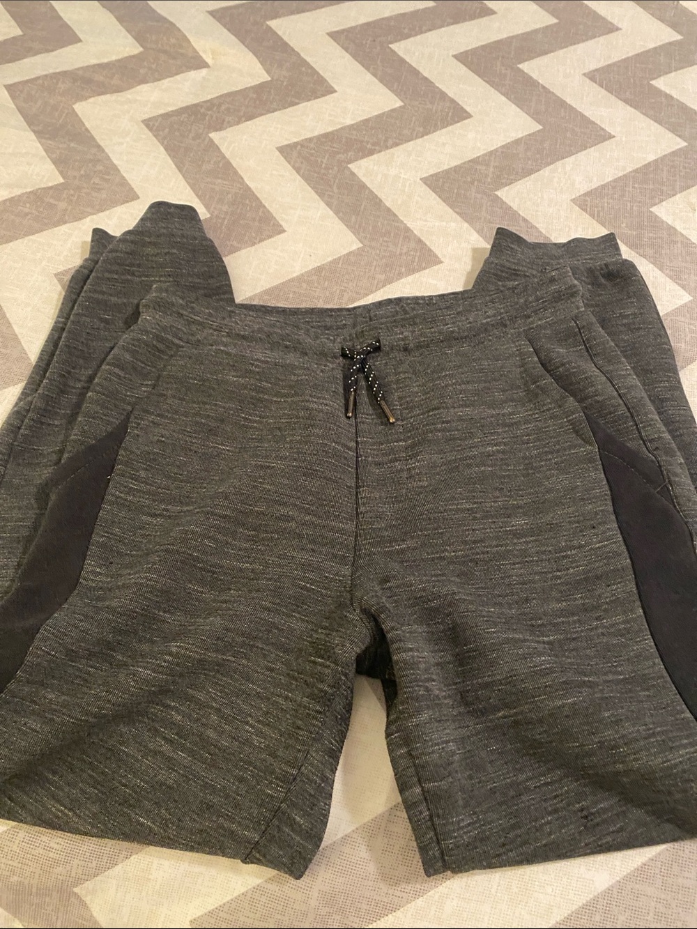 urban pipeline Gray Knit Sweatpants with Black Accents